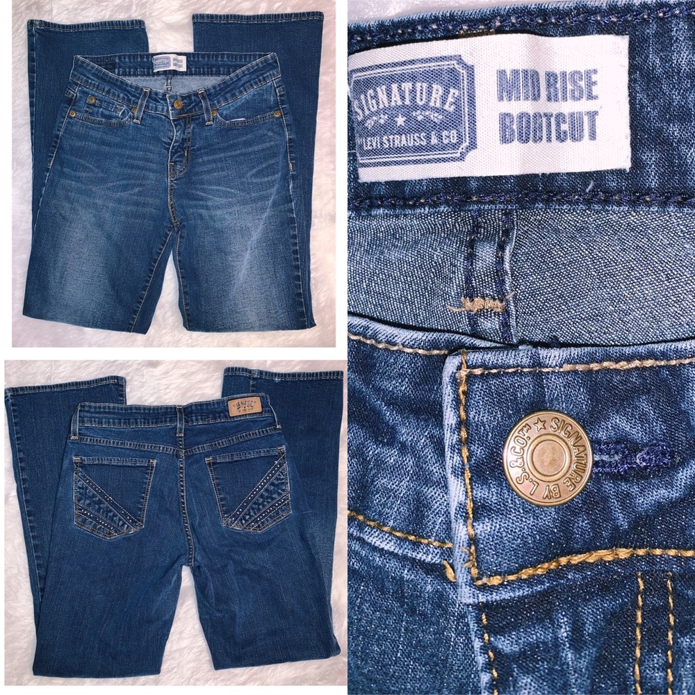 Levi’s Signature Embellish Mid Rise Bootcut Jeans
